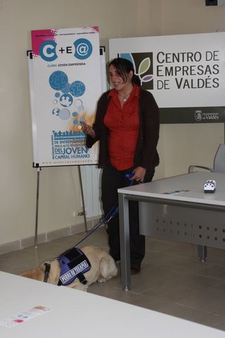 Asturias joven emprenda Presentación CLINIC en Luarca