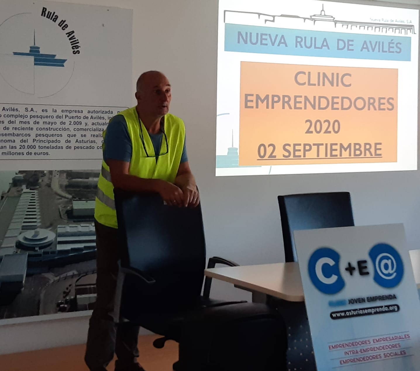 Clinic Joven emprenda Visita Rula Avilés