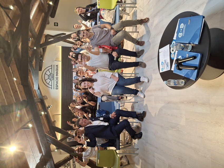 Asturias joven emprenda Cliniqueros