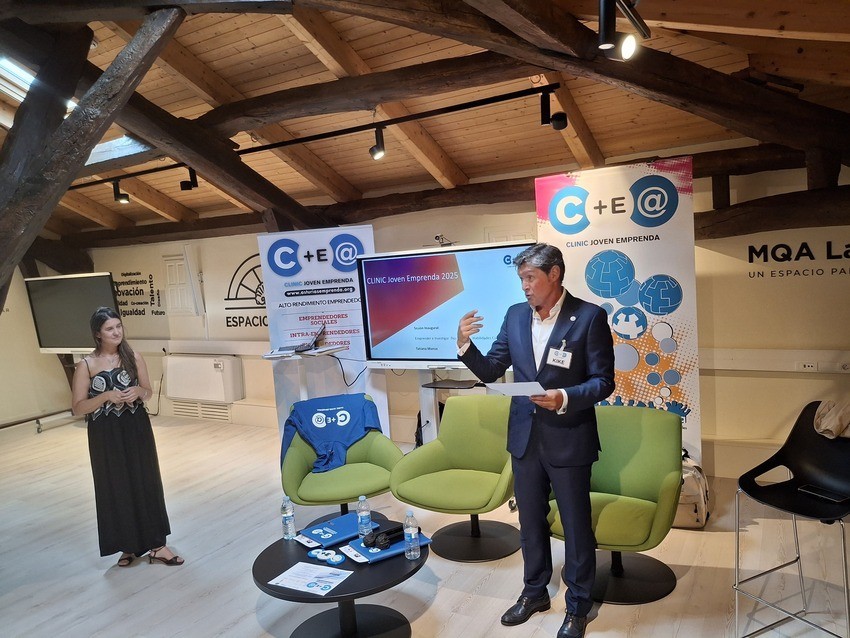 Asturias joven emprenda Ponencia Tatiana Manso