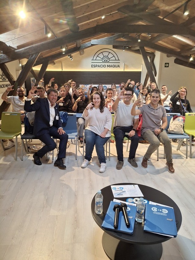 Asturias joven emprenda Cliniqueros