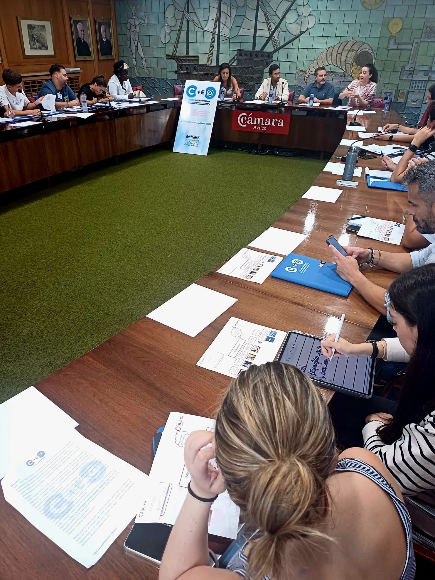 Asturias joven emprenda Cámara Avilés