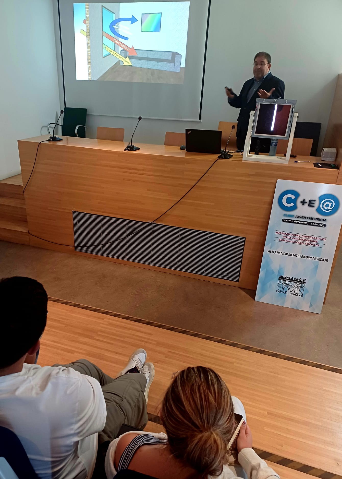 Asturias joven emprenda Fundación idonial