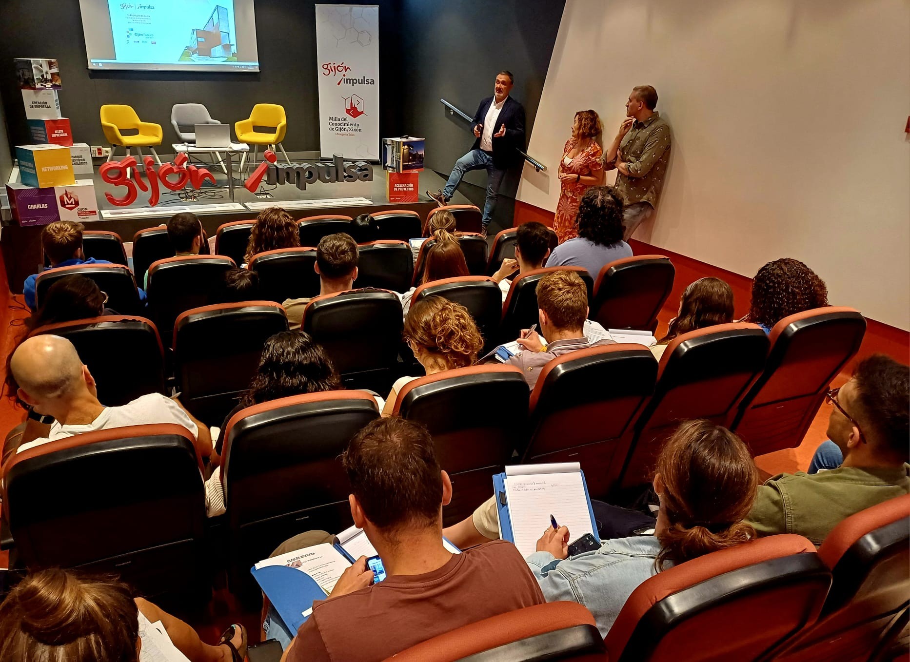 Asturias joven emprenda Gijón Impulsa