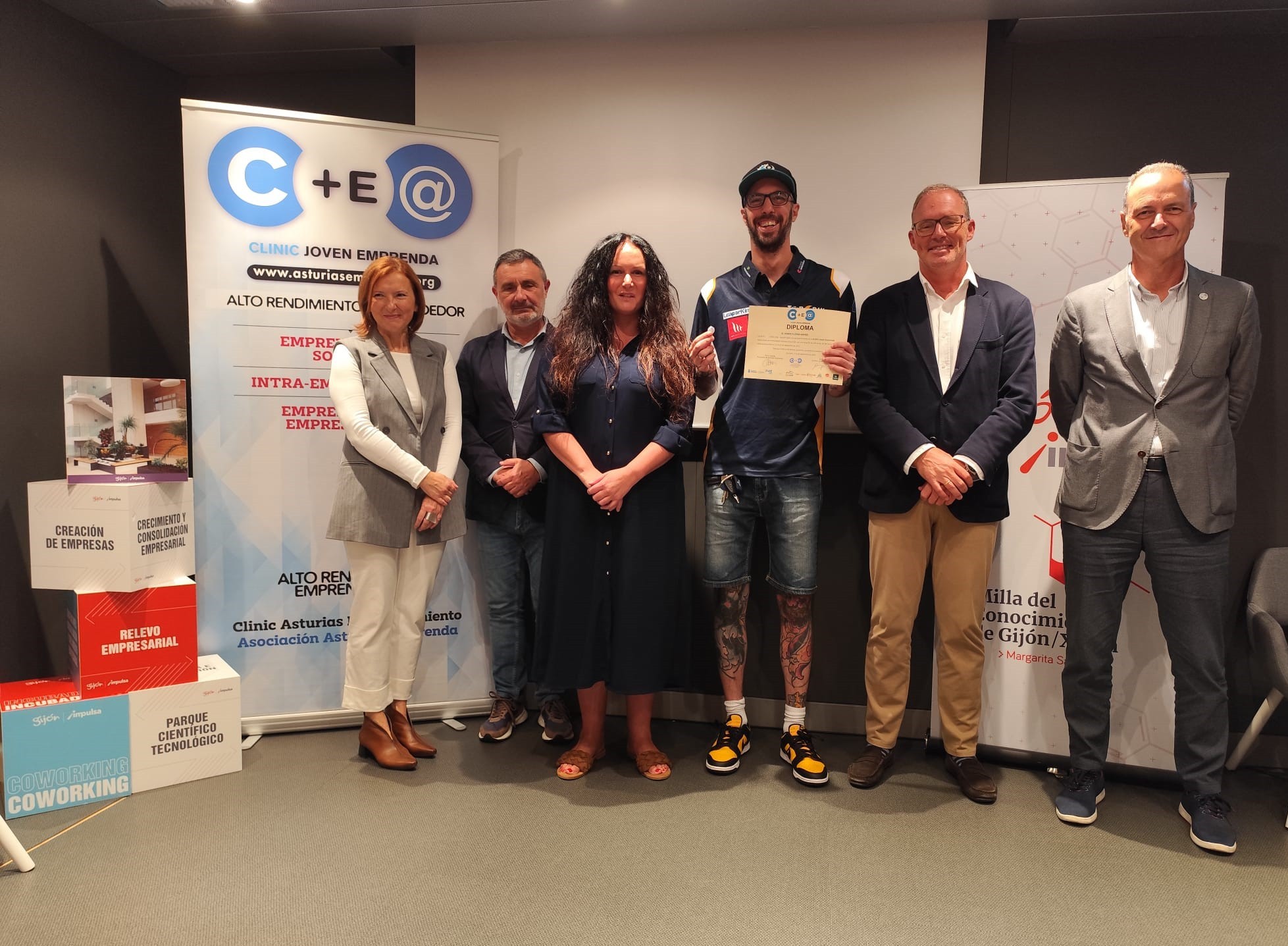 Asturias joven emprenda Diplomas